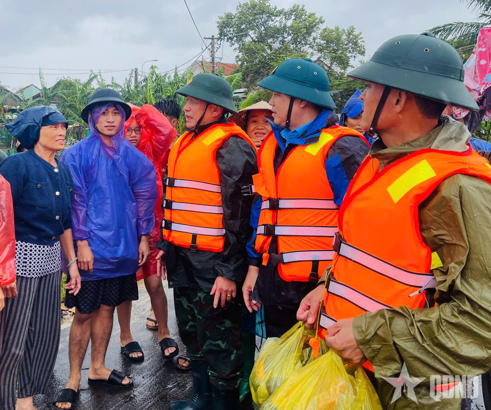 Không để nhân dân đói rét